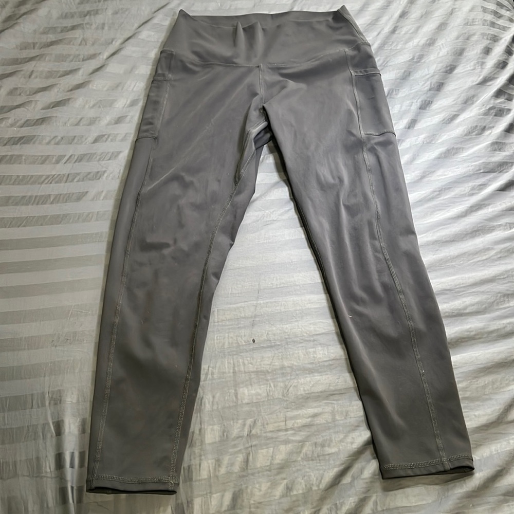 Colorfulkoala 7/8 Legging with Pockets, Large, Like New